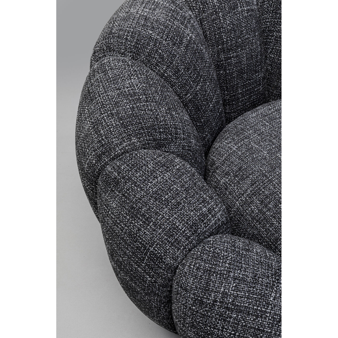 Кресло вращающееся Peppo Bloom Melange Black от KARE Design
