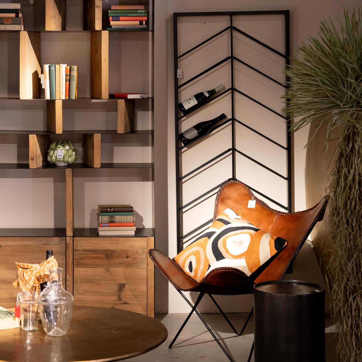 Шкаф винный настенныйBistro Double 160 см от KARE Design