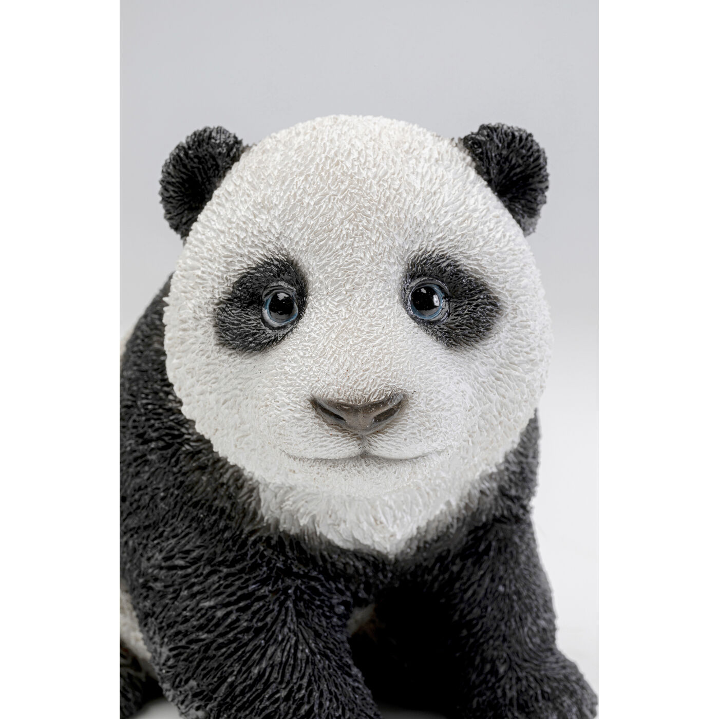 Фигура декоративная Sitting Panda Baby «Сидячий малыш-панда» 13 см от KARE Design