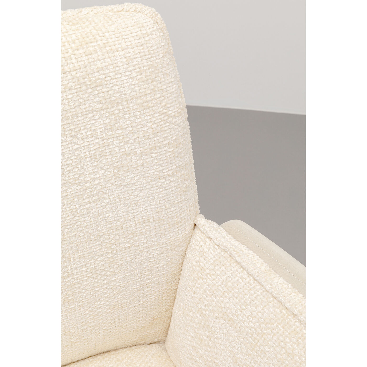 Кресло вращающееся Hilla White от KARE Design