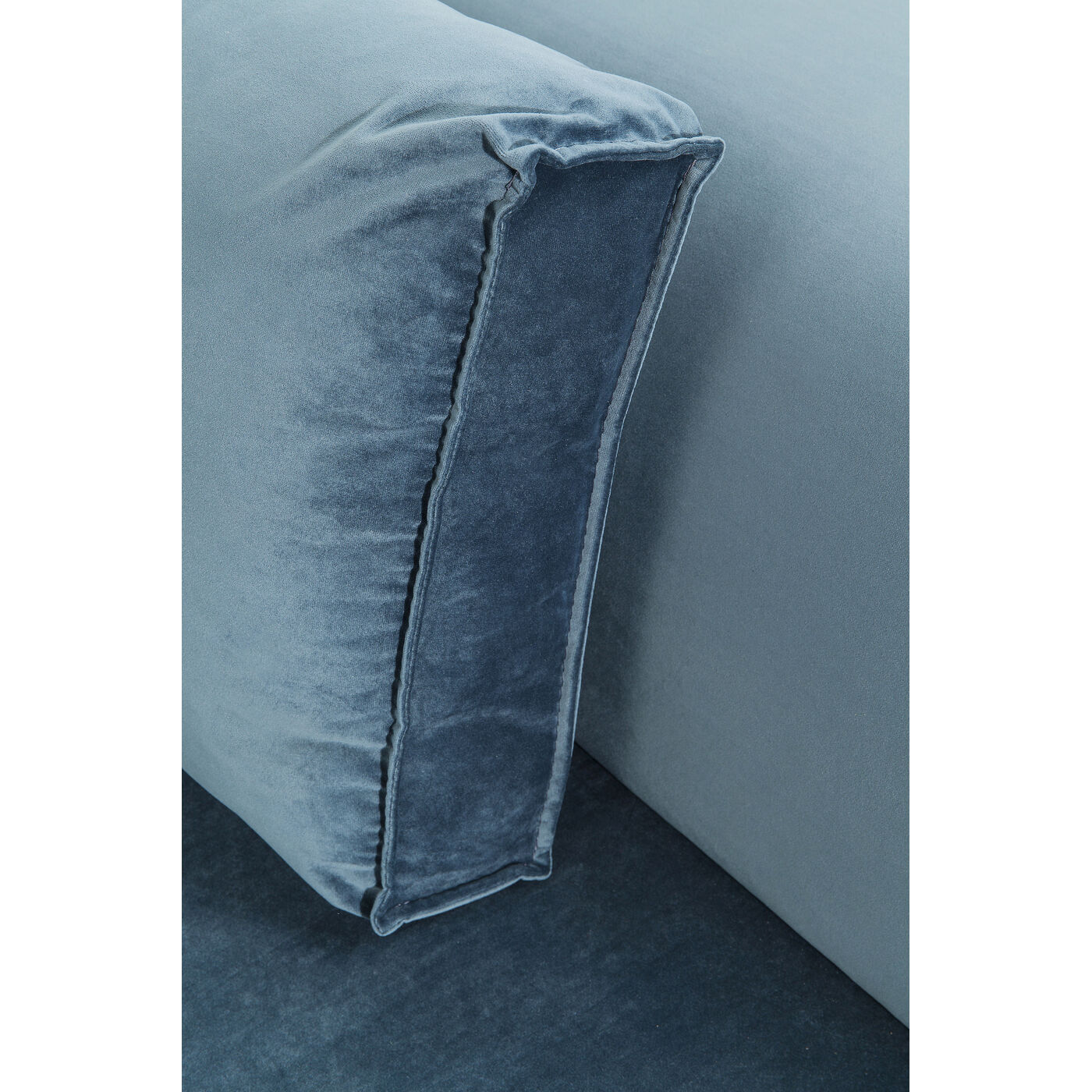Диван угловой правосторонний Infinity Velvet Ocean Right от KARE Design