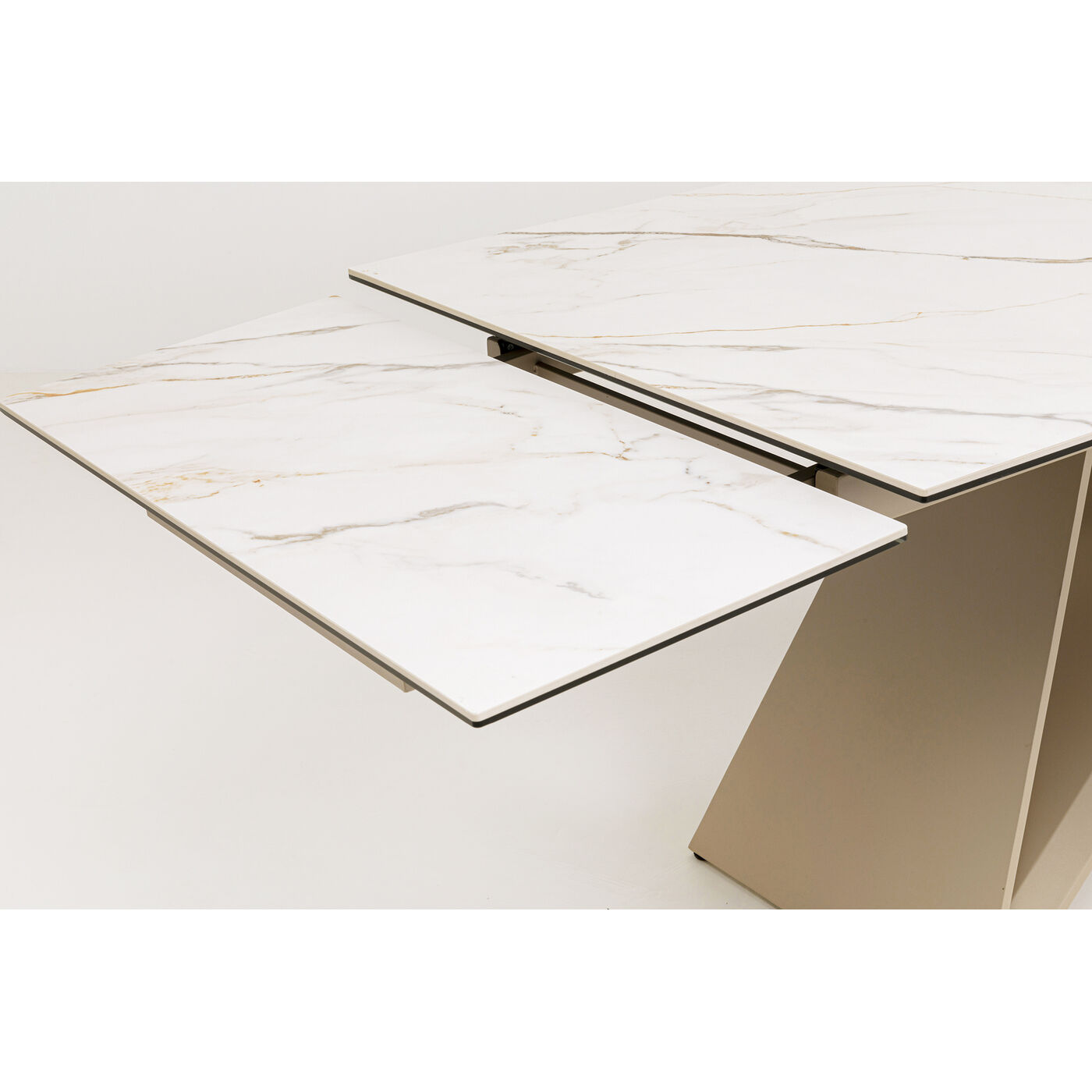 Стол раздвижной Nelly 180(40+40)x90cm от KARE Design