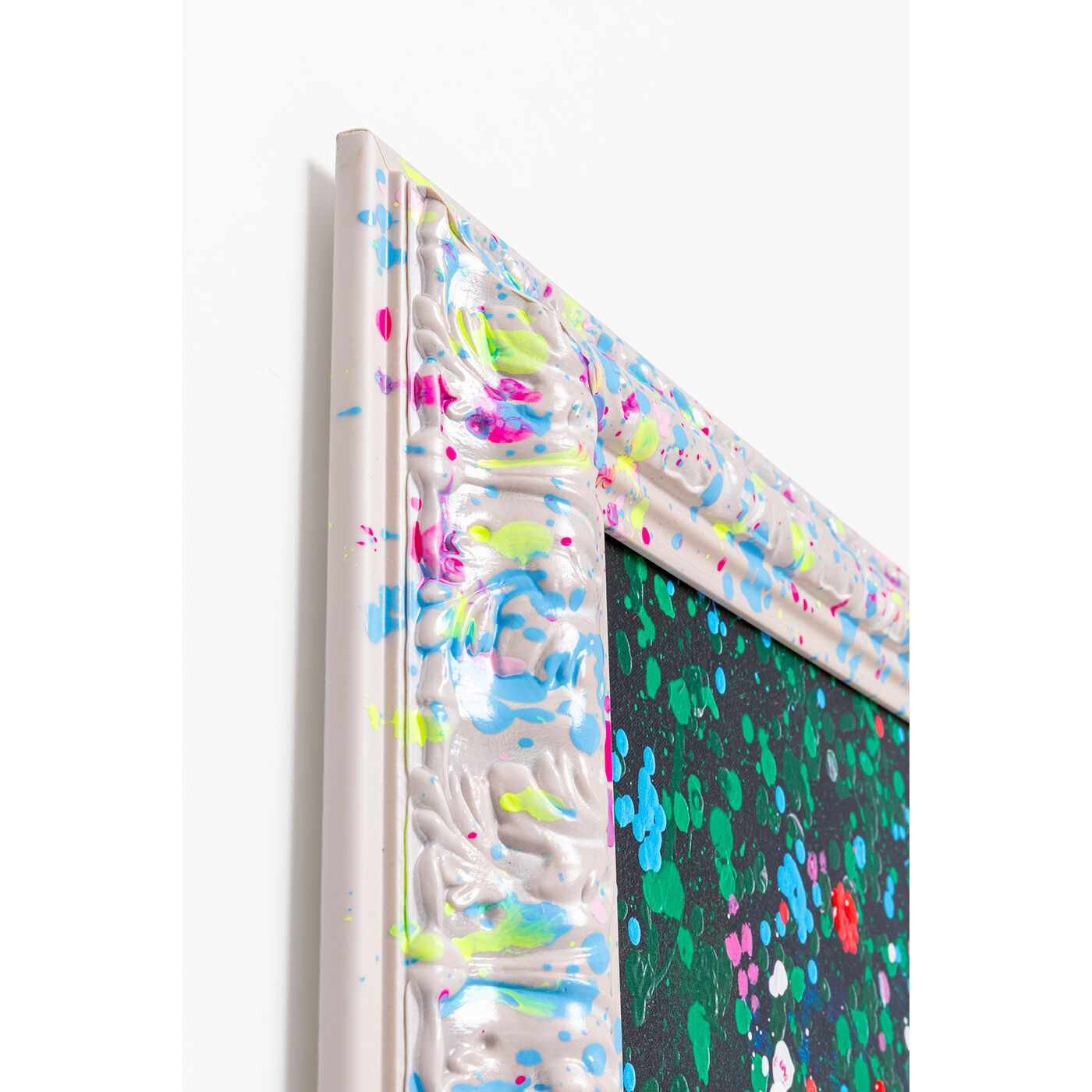 Картина в раме Floating Flower Market 150x100cm от KARE Design