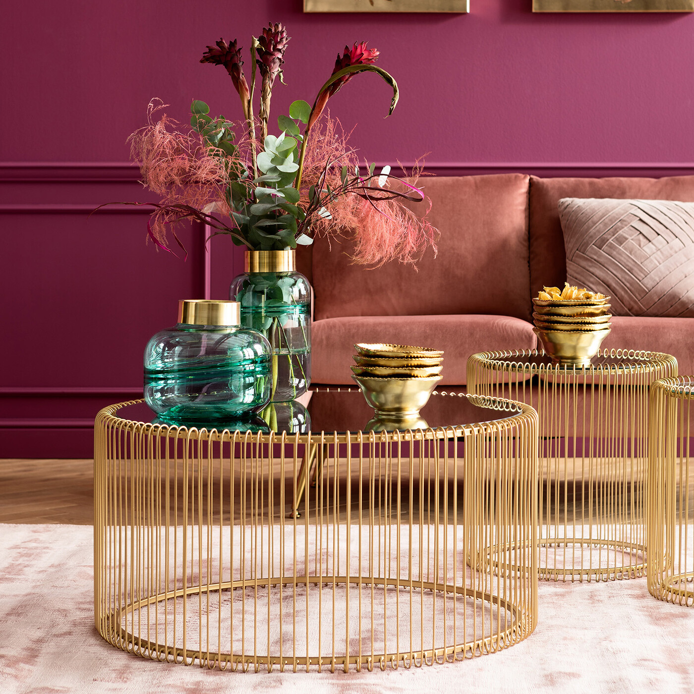Стол кофейный Wire Uno Brass Ø80 см от KARE Design