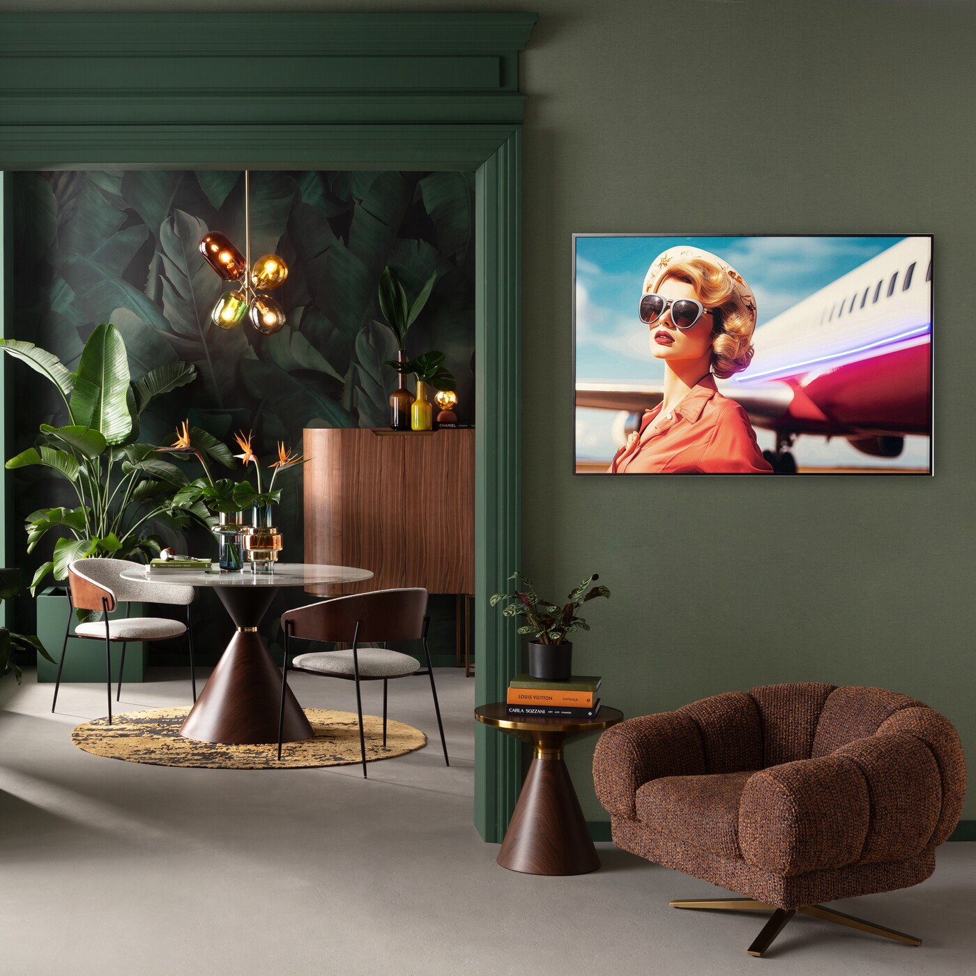 Картина в раме LED Jetset Pose Lady «Женщина у самолёта» 120x80 см от KARE Design