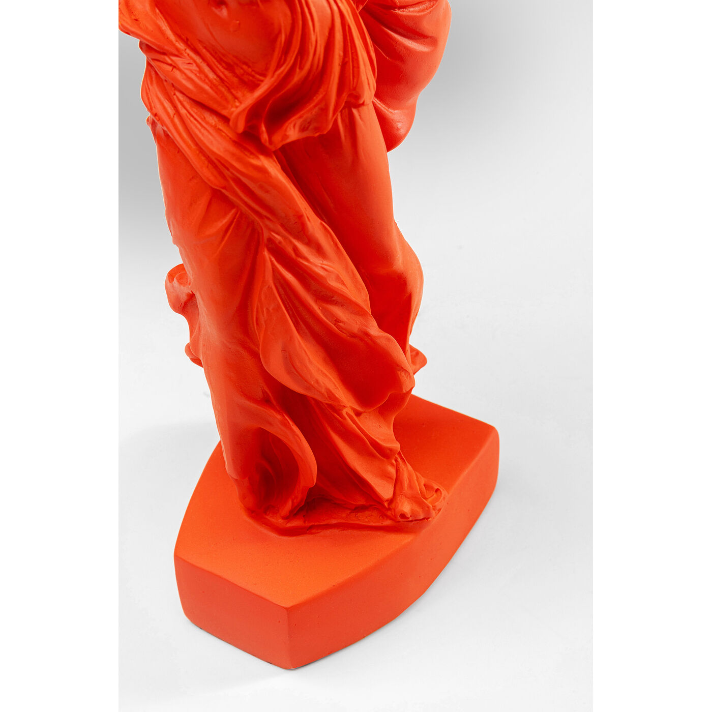Фигура декоративная Headless Angel Red 34 см от KARE Design