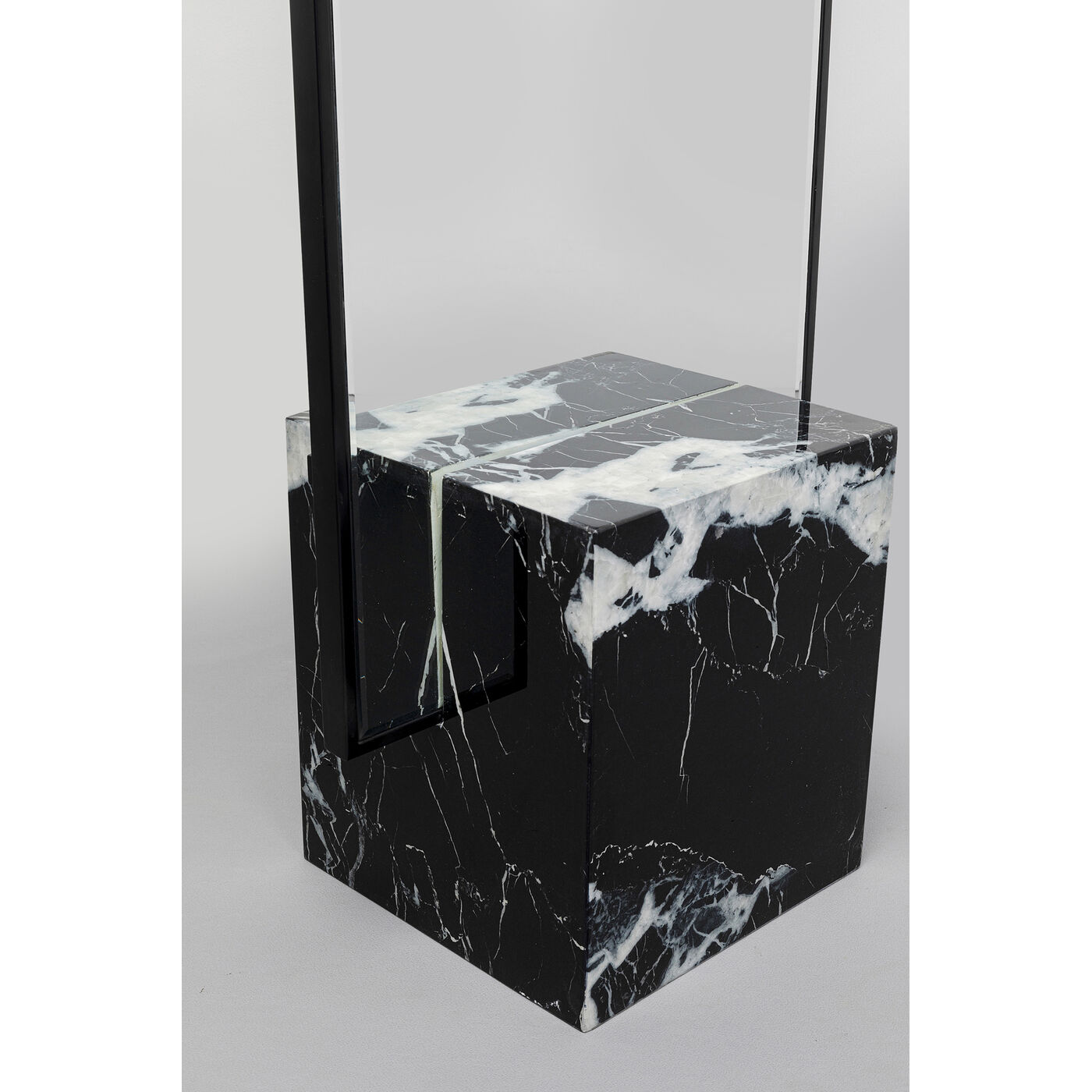 Зеркало напольное Hulda Black 46x180 см от KARE Design