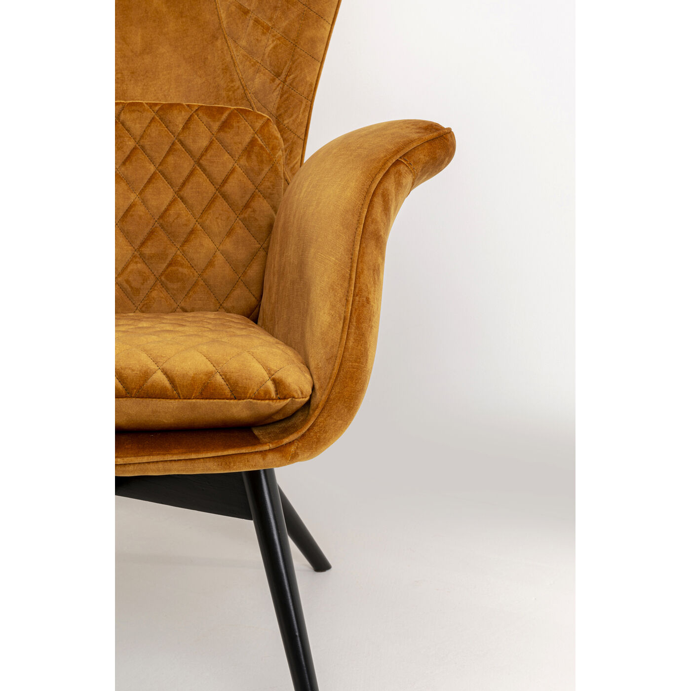 Кресло Tudor Velvet Gold Brown от KARE Design