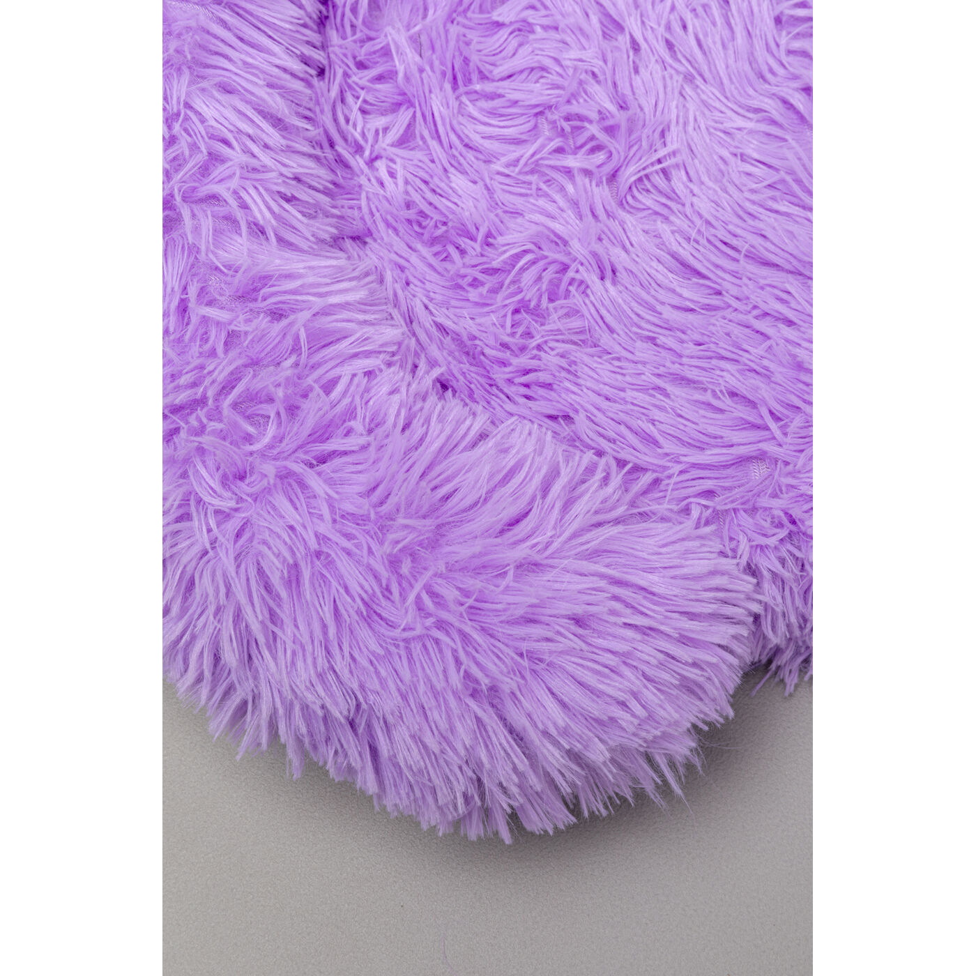 Лежанка Fluffy Purple от KARE Design