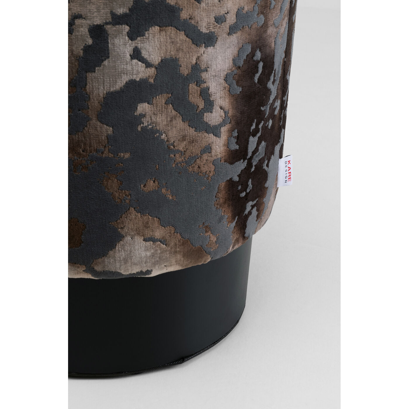 Пуф Cherry Astoria Grey Black Ø36cm Limited от KARE Design