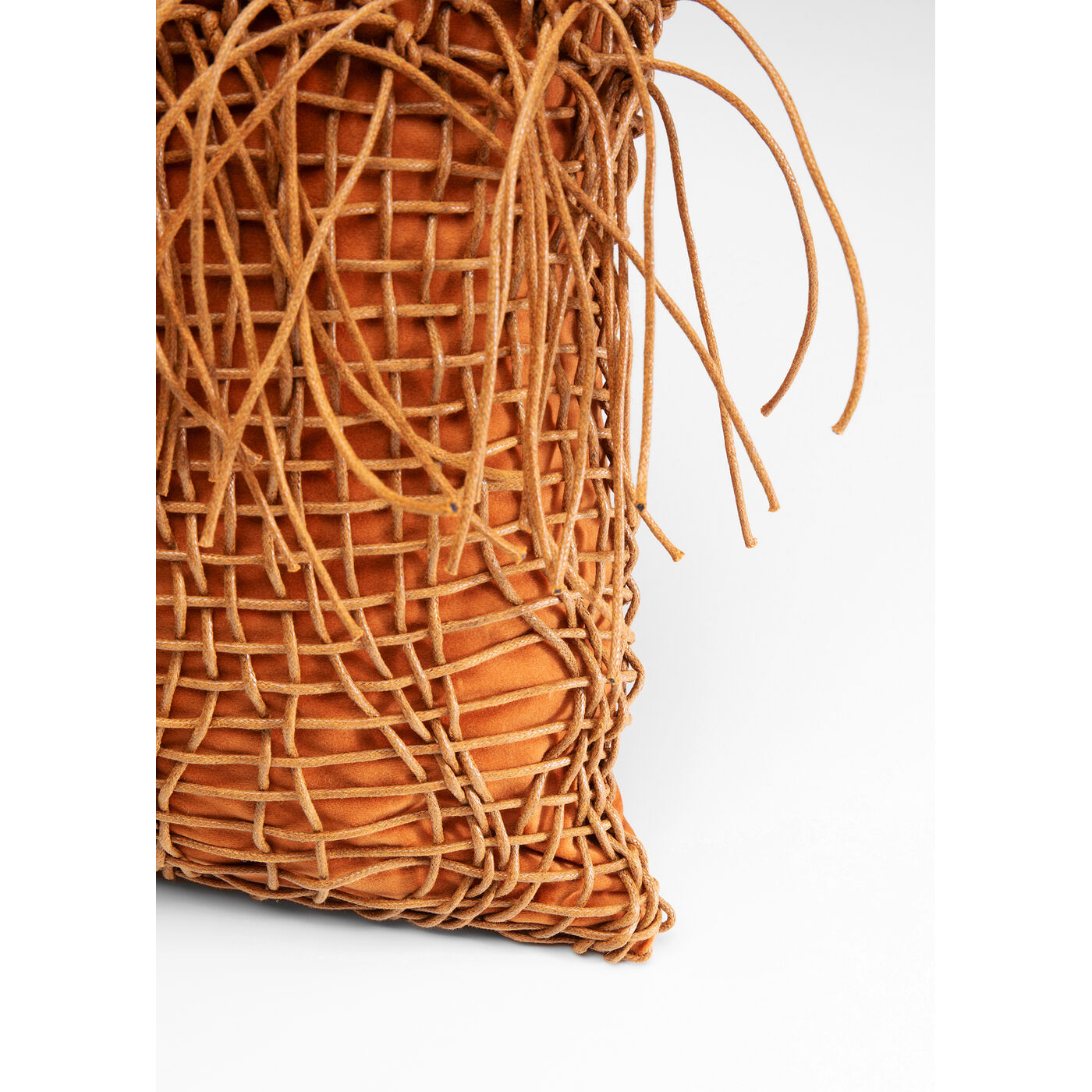 Подушка Zoe Fringes «Зои с бахромой» 45x45 см от KARE Design
