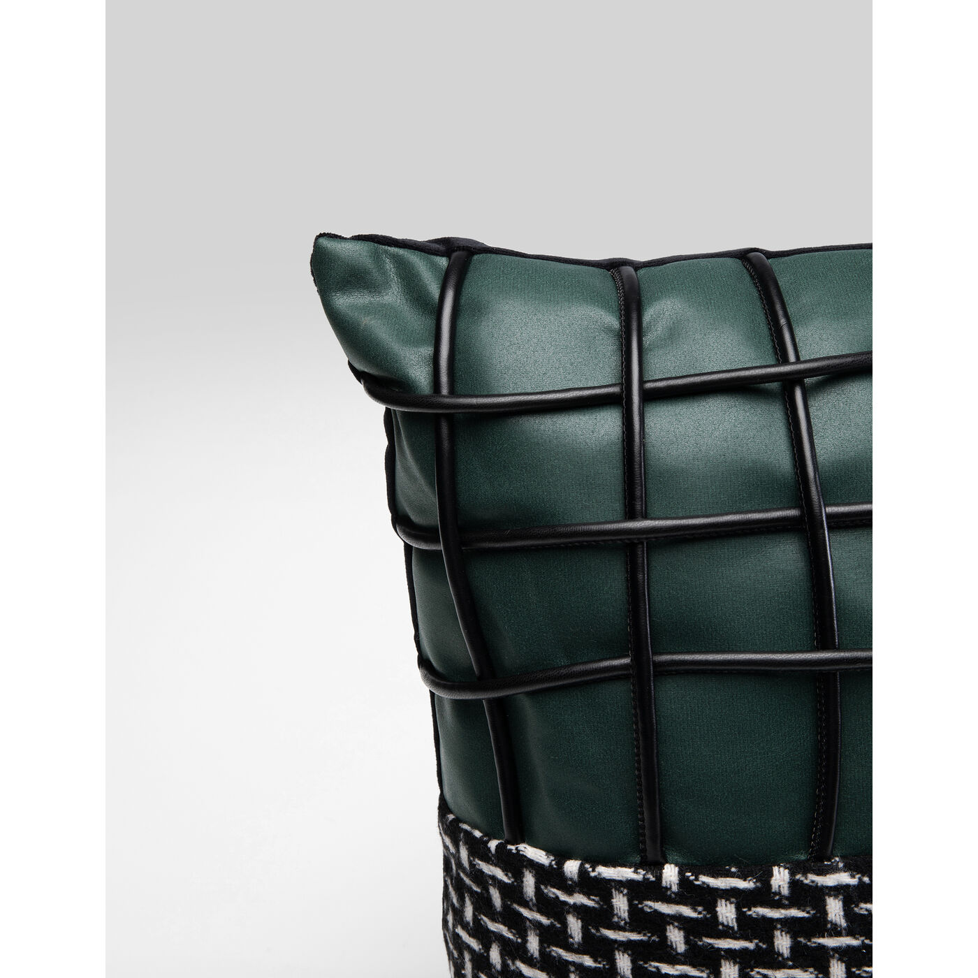 Подушка Ella Duo «Элла дуо» 45x45 см от KARE Design