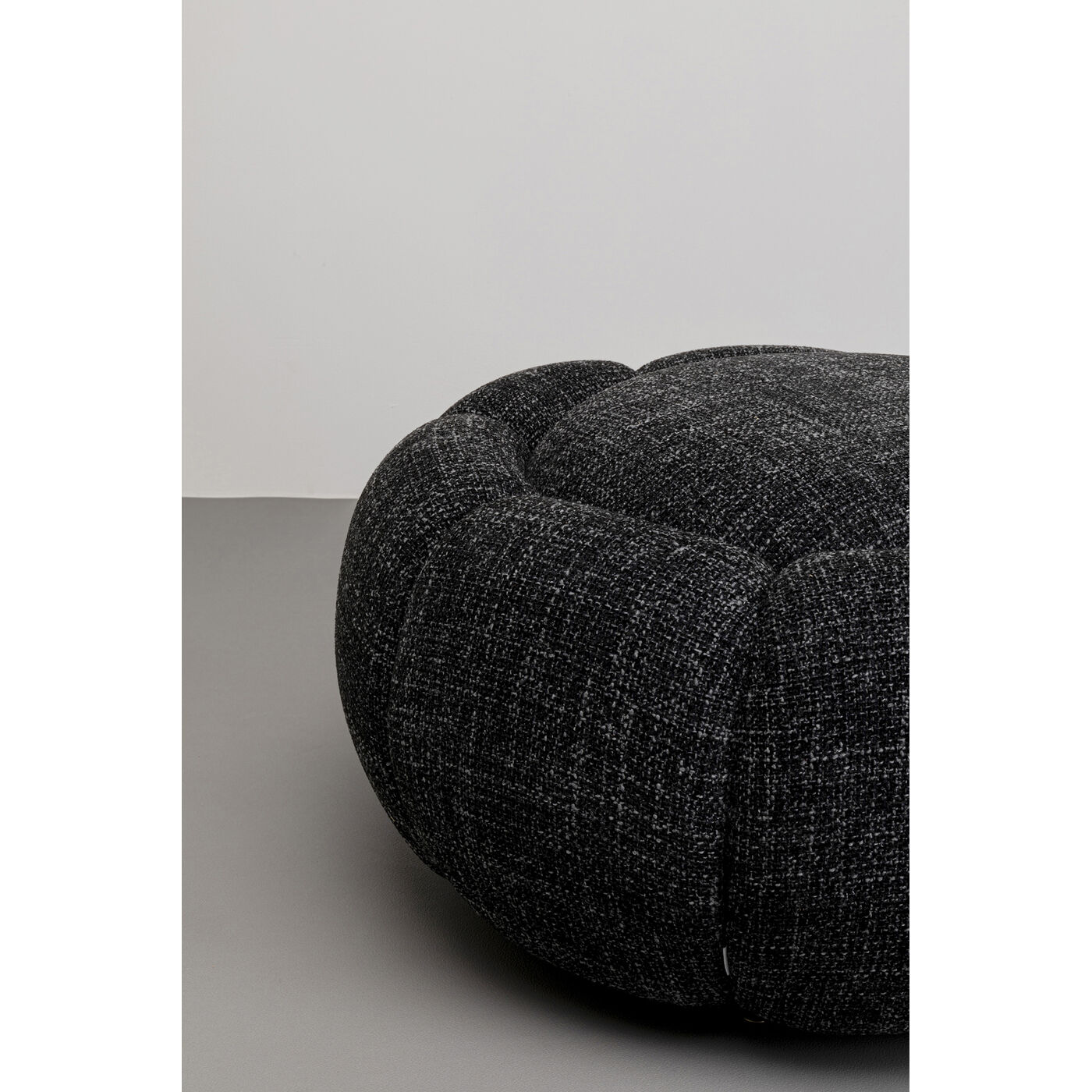 Пуф Peppo Bloom Melange Black Ø72cm от KARE Design