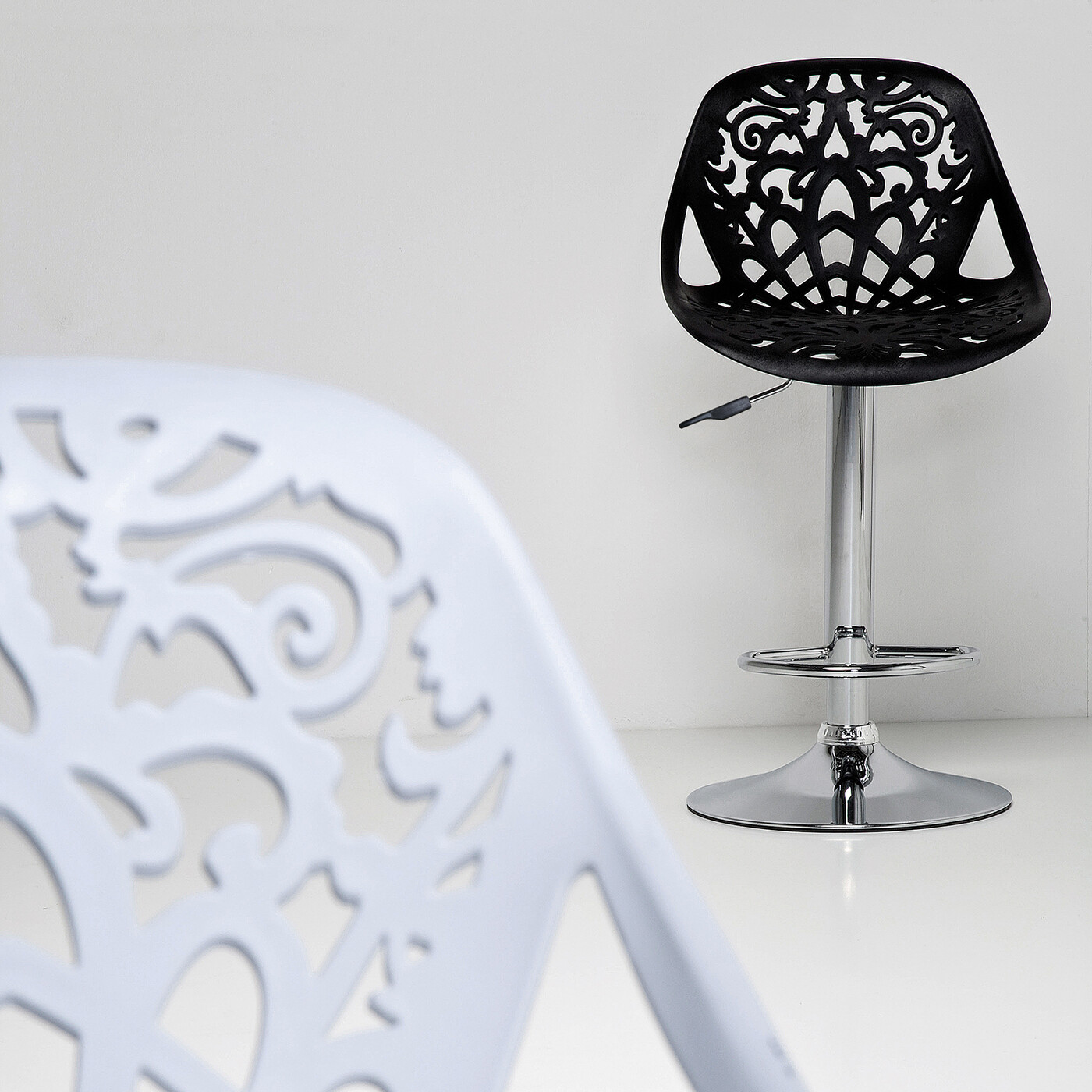 Стул барный Ornament White от KARE Design