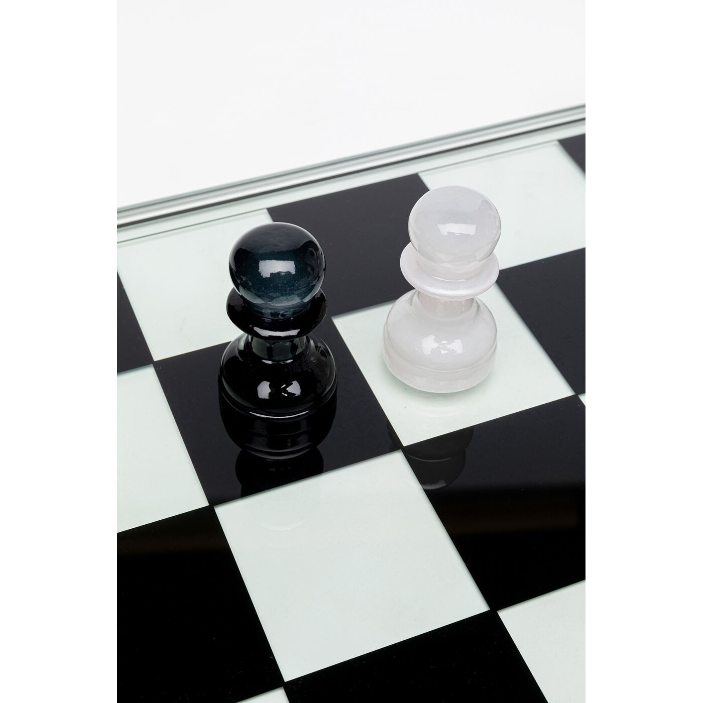 Объект декоративный Chess Transparent «Прозрачные шахматы» 60x60 см от KARE Design