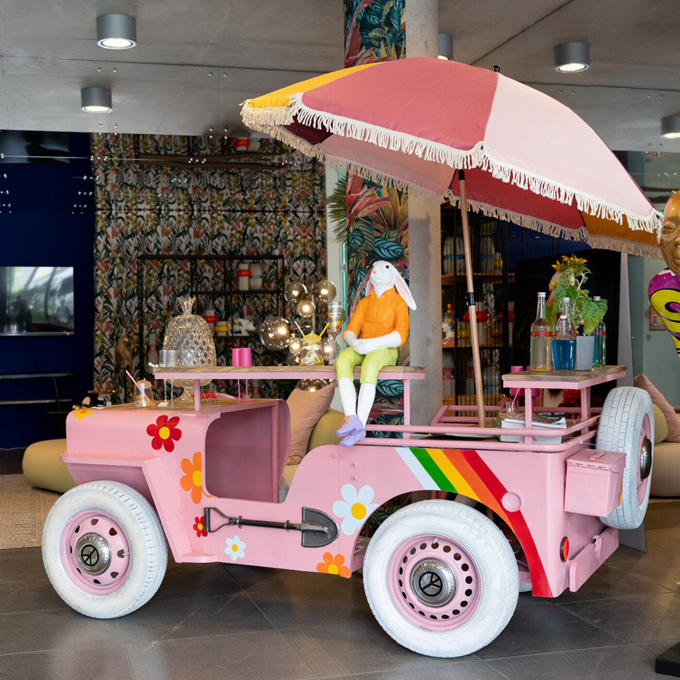 Бар Flower Power Car 241cm от KARE Design