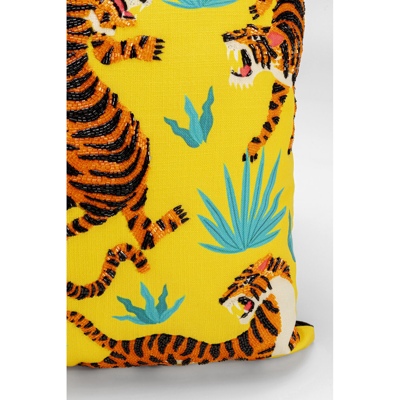 Подушка Tiger Love «Влюблённый тигр» 45x45 см, Жёлтый от KARE Design