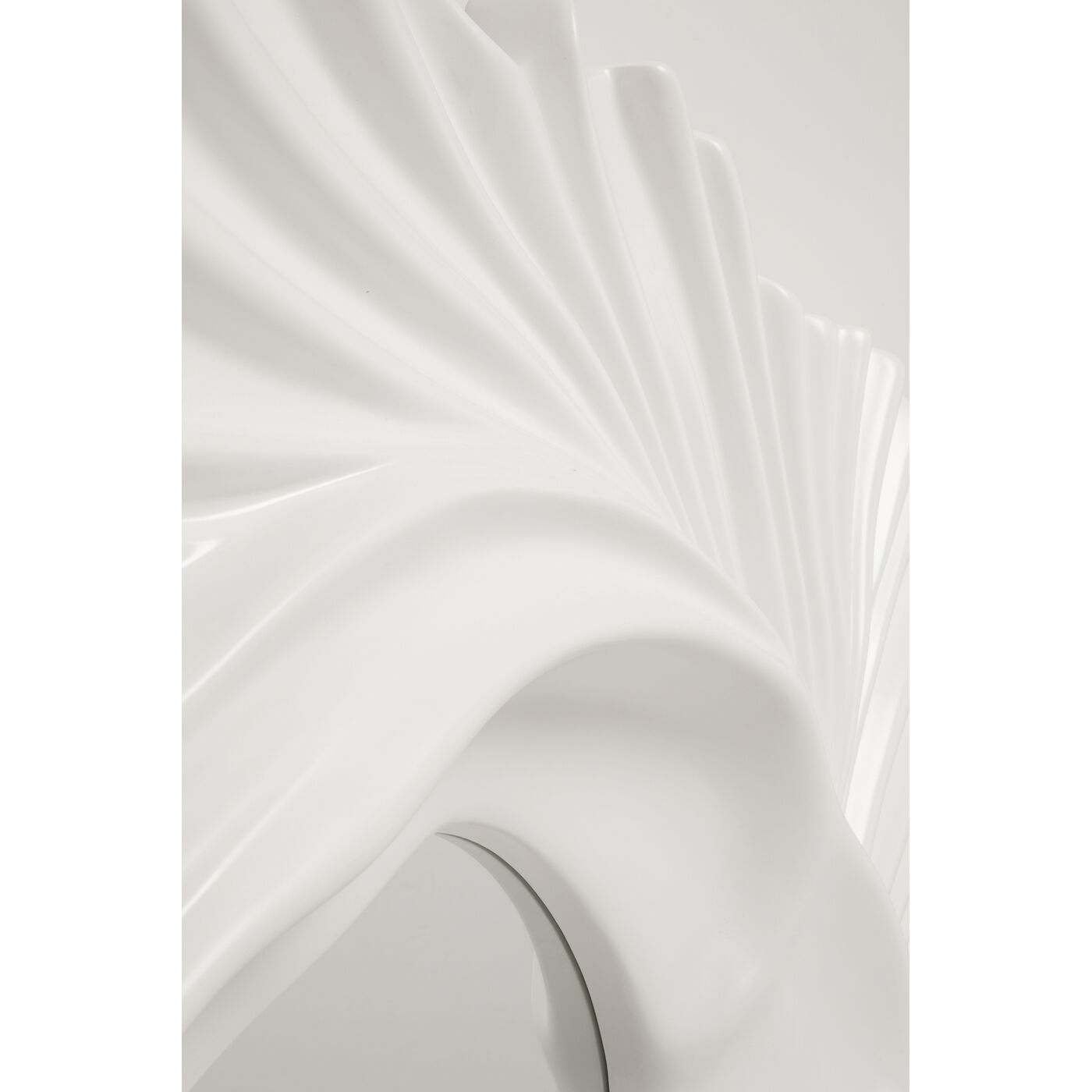 Зеркало настенное Orecchio White 162x146cm от KARE Design