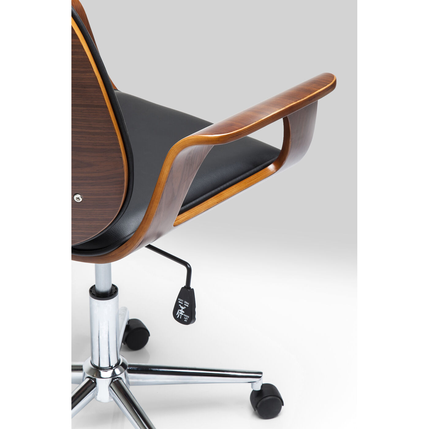 Стул офисный Patron Walnut от KARE Design