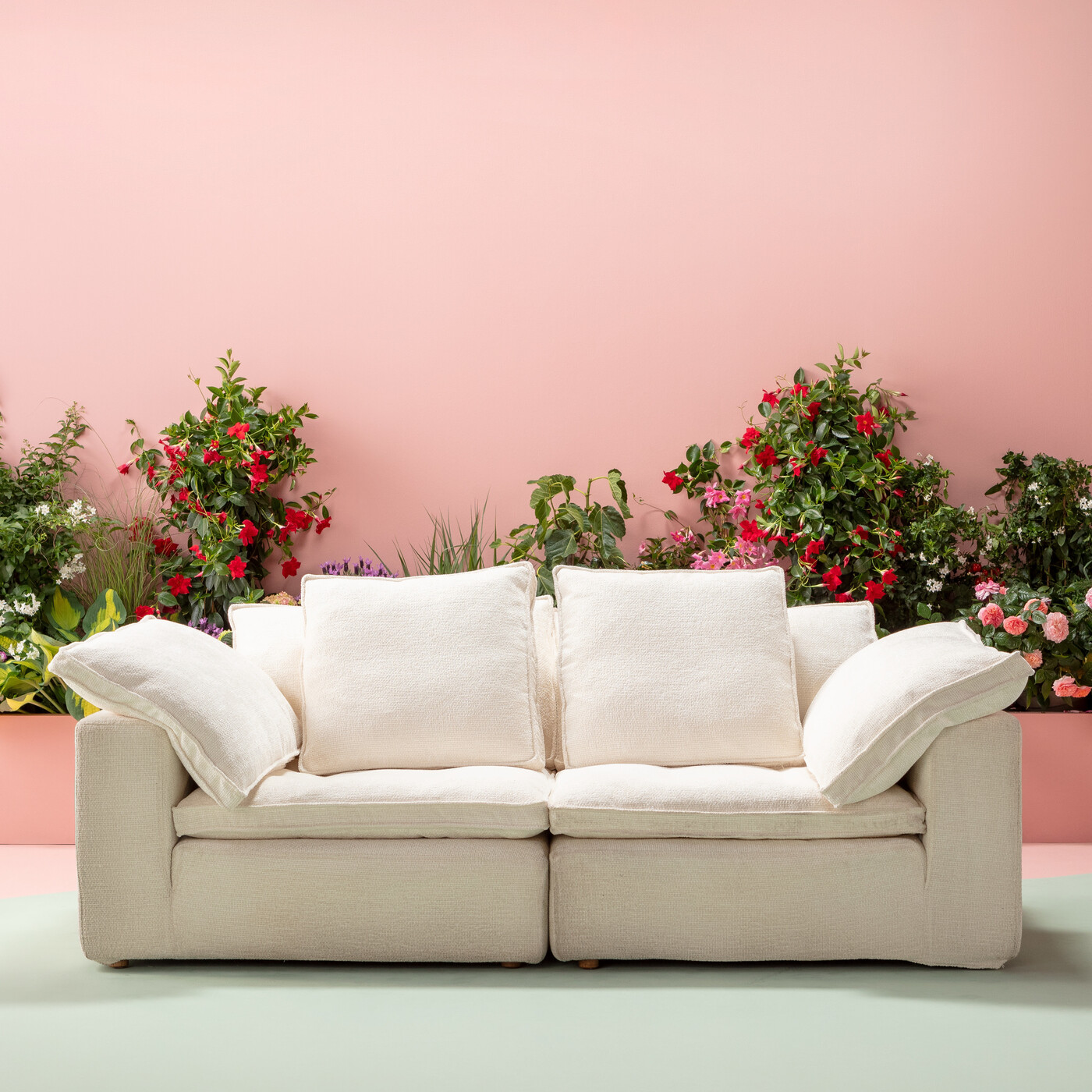 Диван трехместный Roselotte 230 см от KARE Design