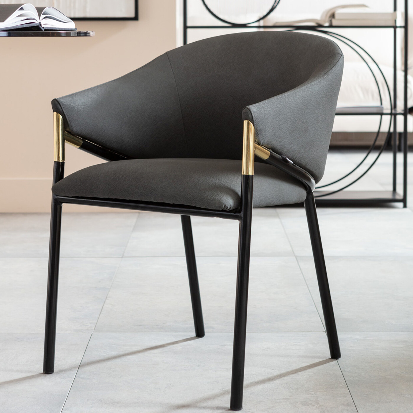 Кресло Boulevard от KARE Design
