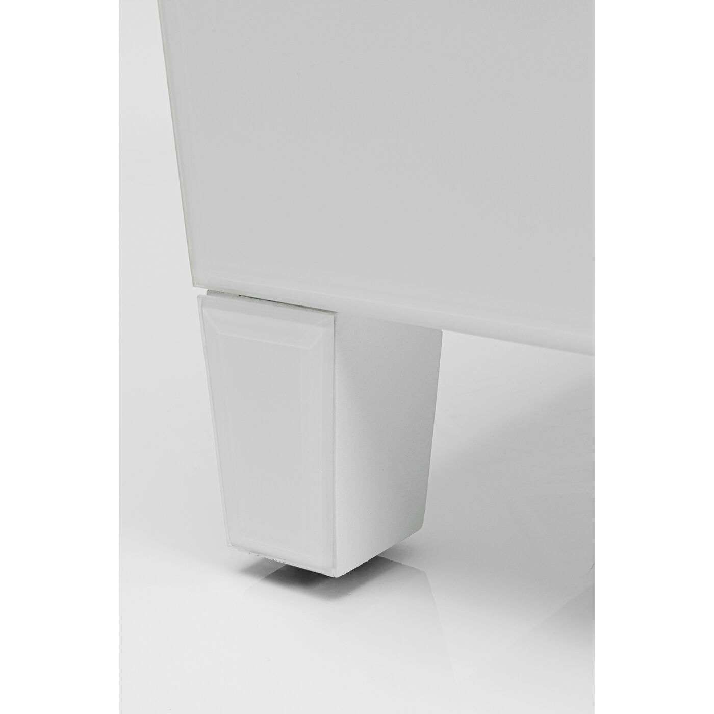 Комод Small Luxury Push 2 ящика White от KARE Design