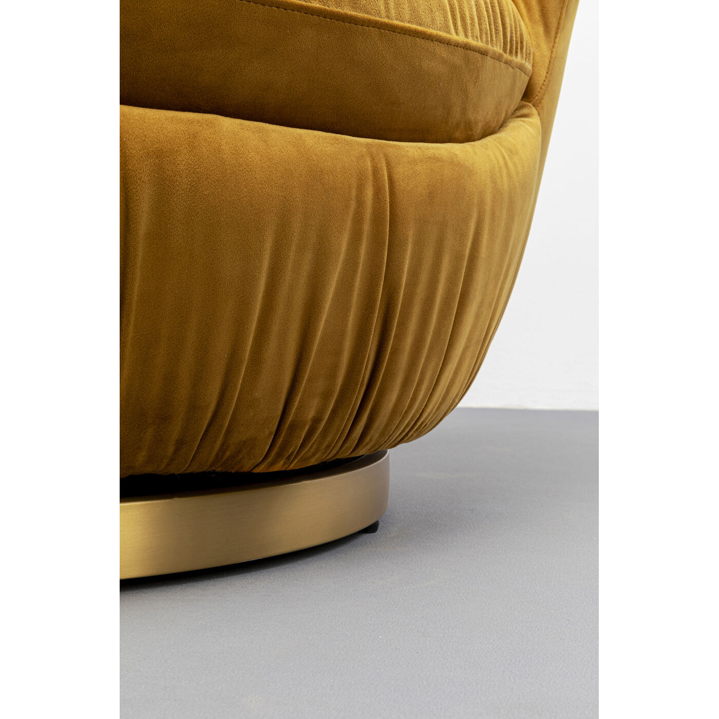 Кресло вращающееся Nube Yellow от KARE Design