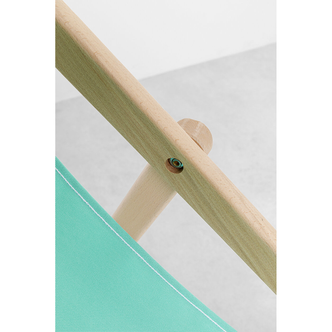 Шезлонг Bright Summer Mint от KARE Design