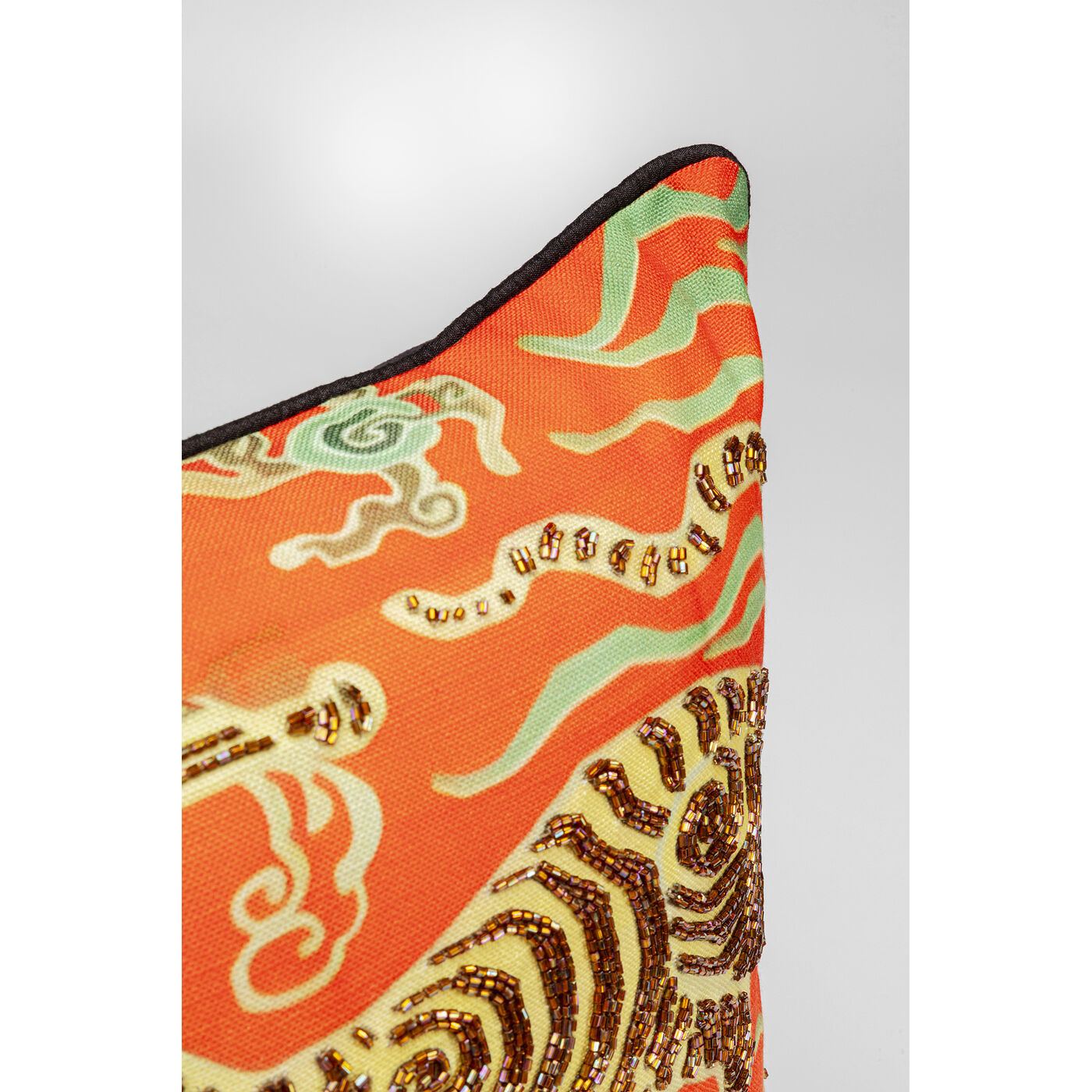Подушка Tiger Love «Влюблённый тигр» 45x45 см, Красный от KARE Design