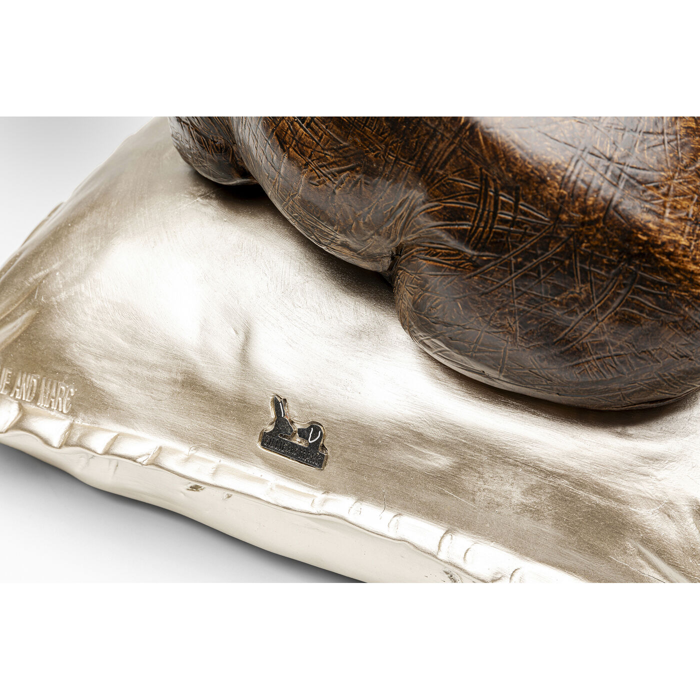 Фигура декоративная Sleeping Rhino «Спящий носорог» 37 см от KARE Design