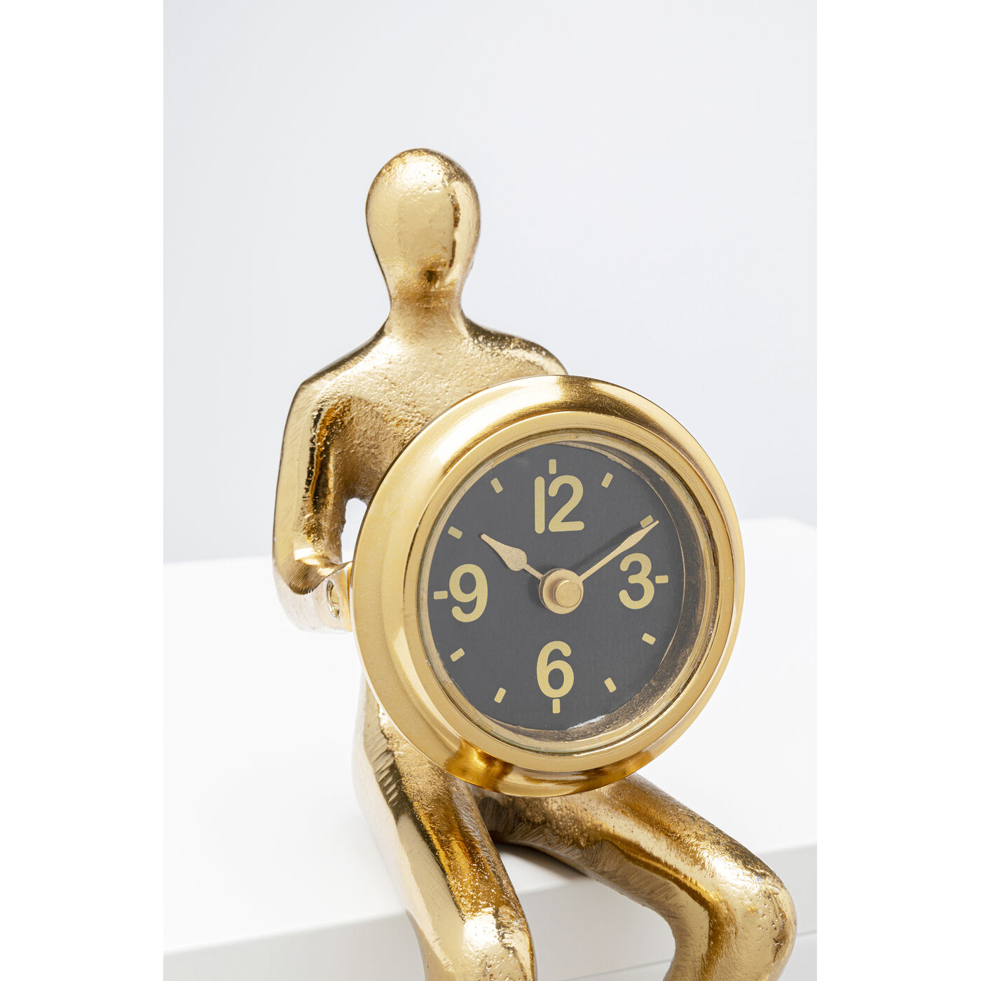 Часы настольные Sitting Man Gold 8x27 см от KARE Design