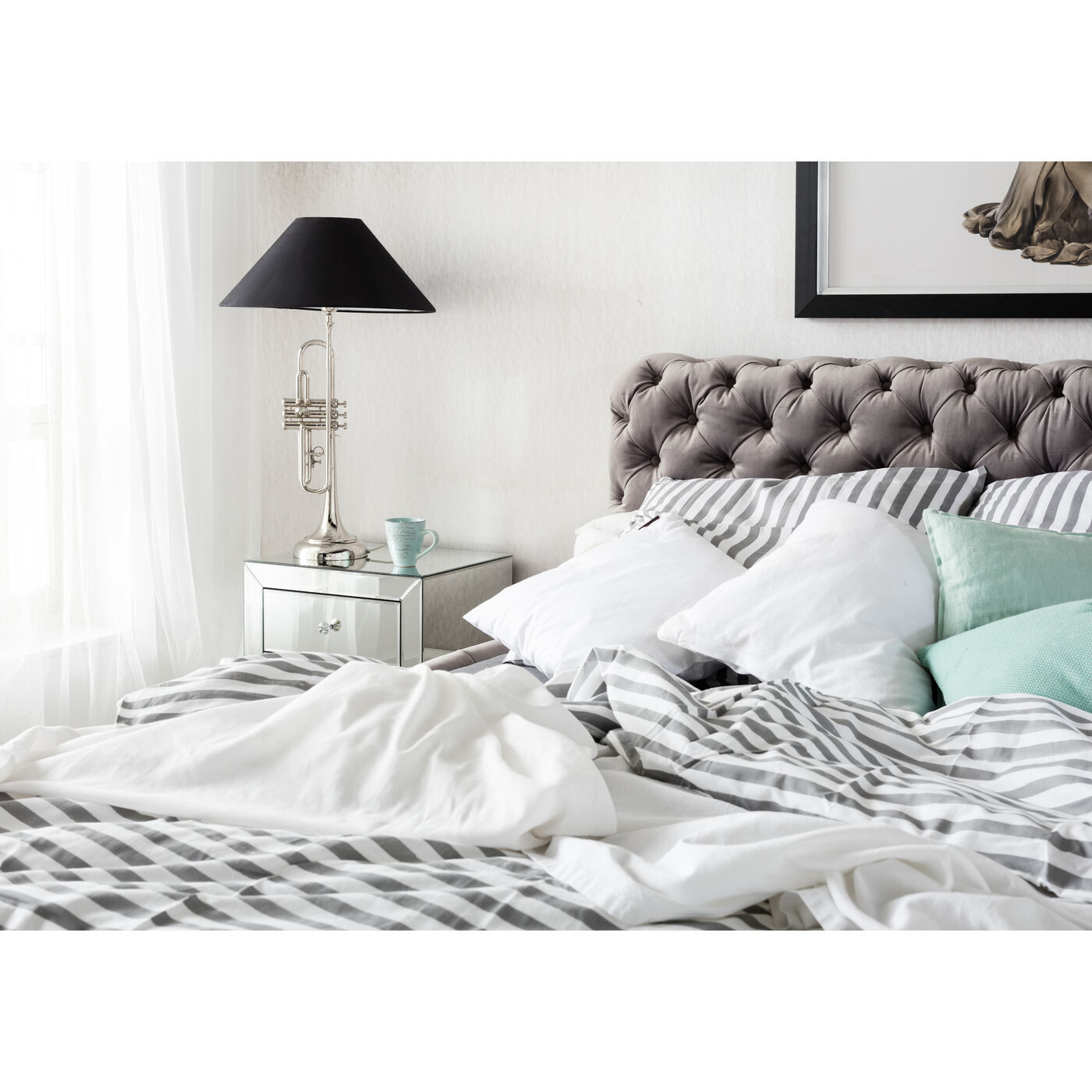 Каркас кровати Velvet Silver Grey 180x200 см от KARE Design