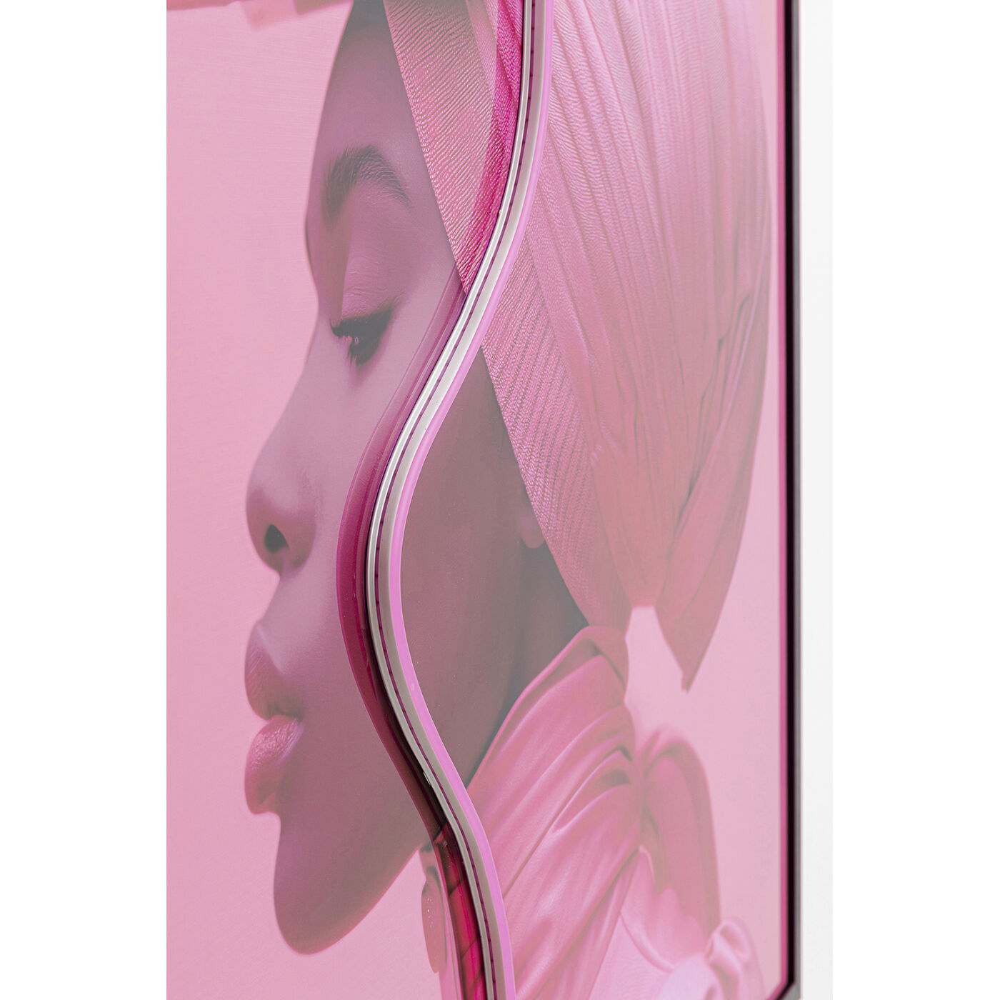 Картина Pink Woman LED «Розовая дама» 80x80 см от KARE Design
