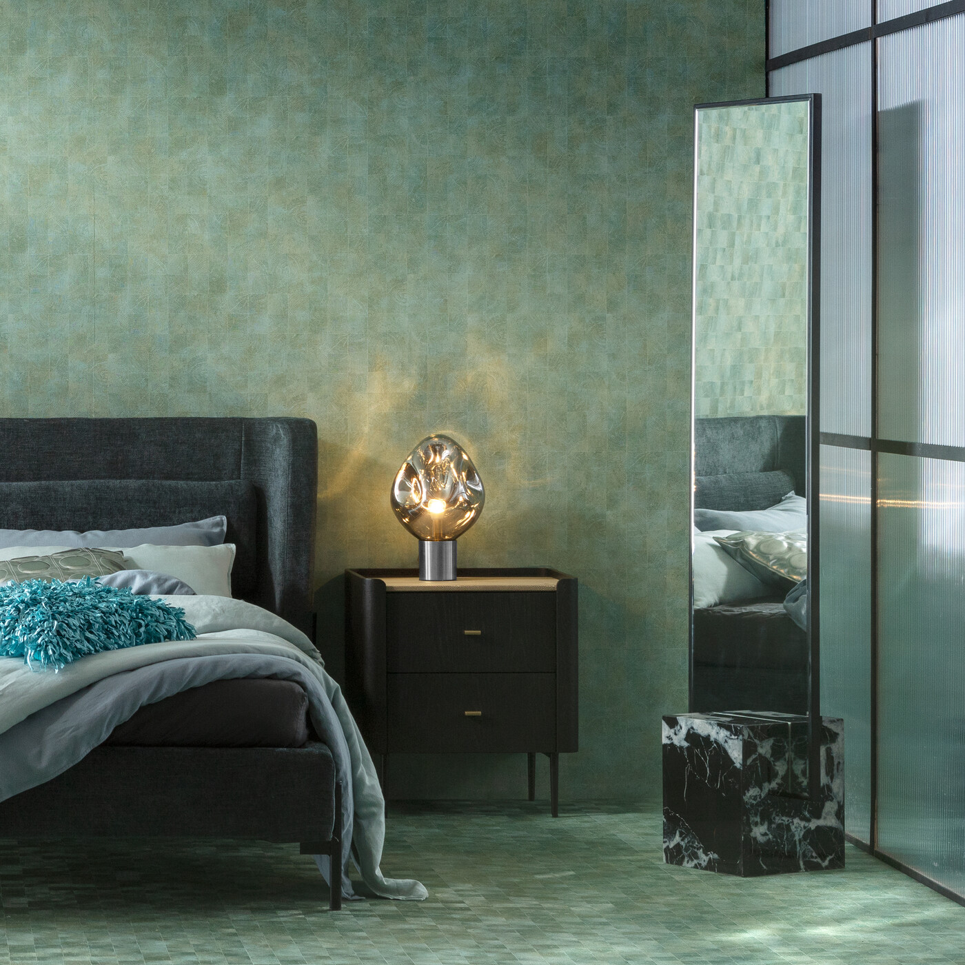 Зеркало напольное Hulda Black 46x180 см от KARE Design