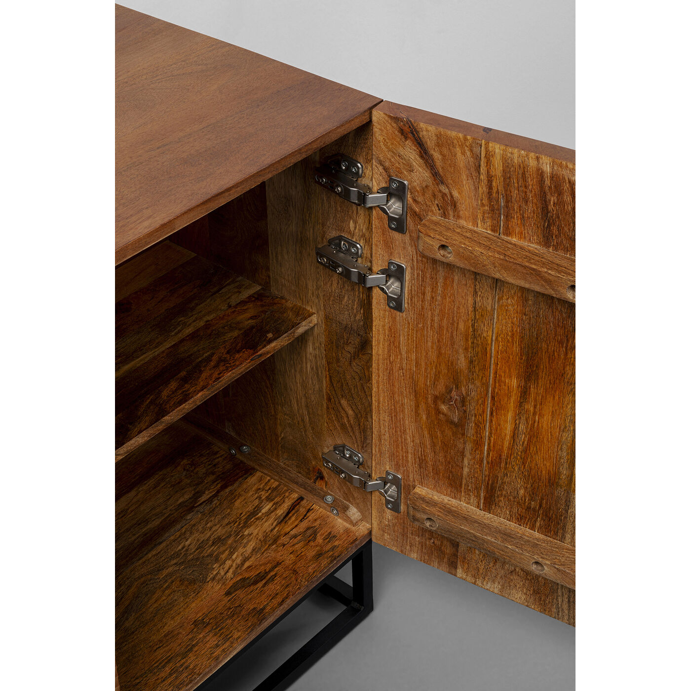 Комод широкий Madeira Bright 177x75 см от KARE Design