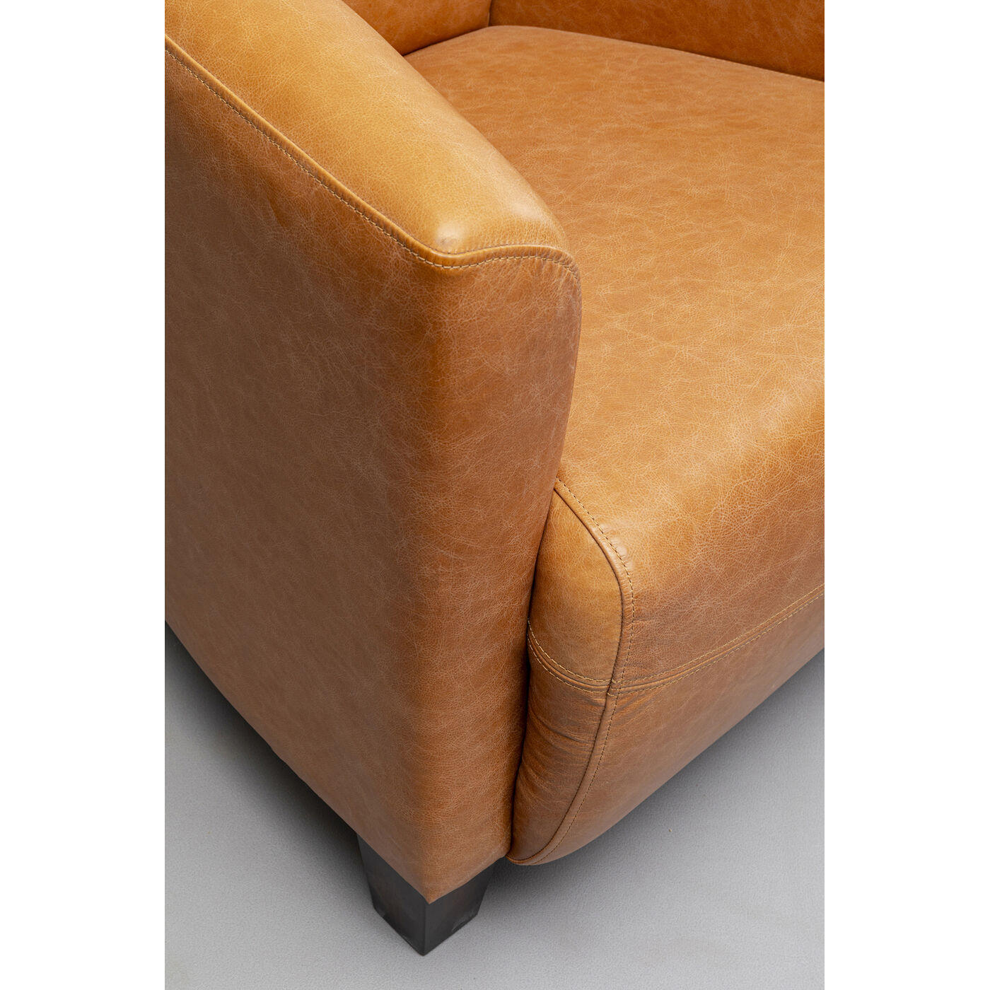 Кресло Cigar Lounge Light Brown от KARE Design