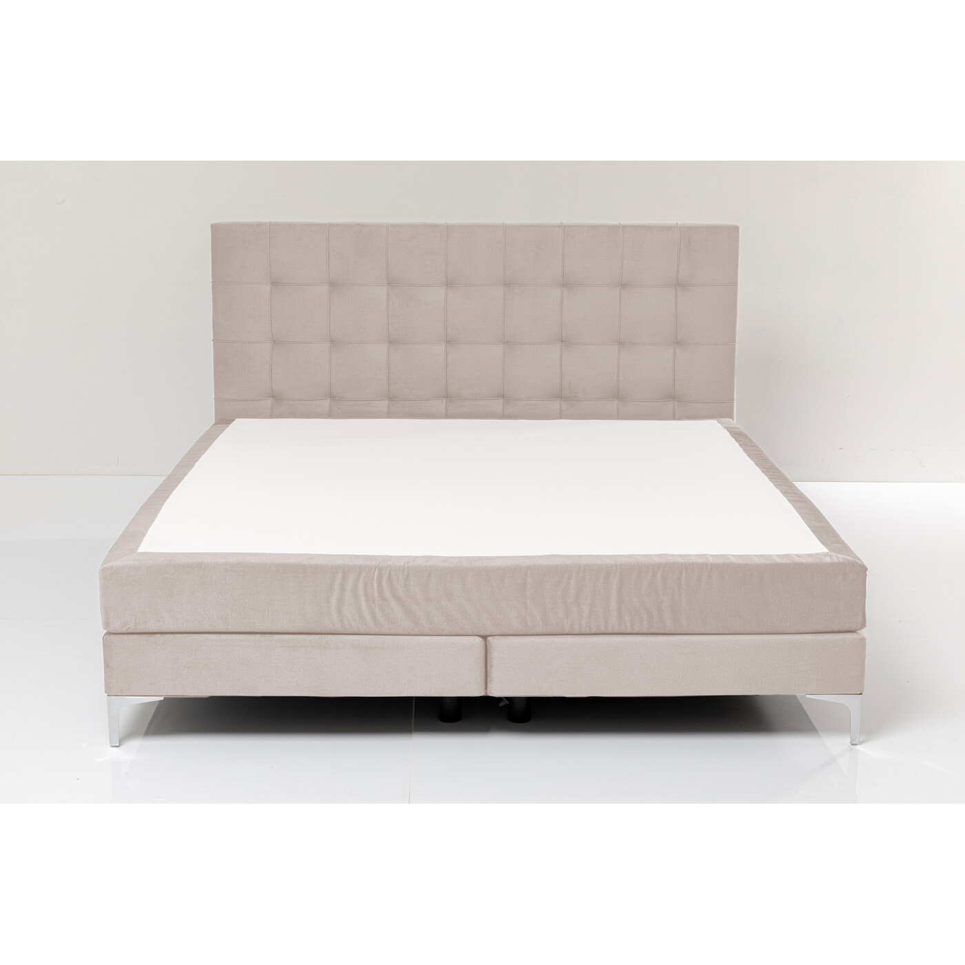 Кровать Boxspring с пружинным матрасом Benito Star Cream 180x200 см от KARE Design