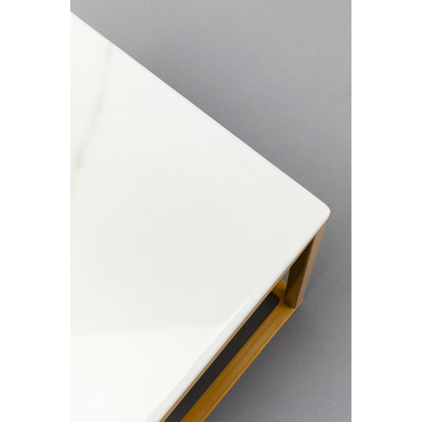 Стол приставной Key West Marble Gold 40x40 см от KARE Design