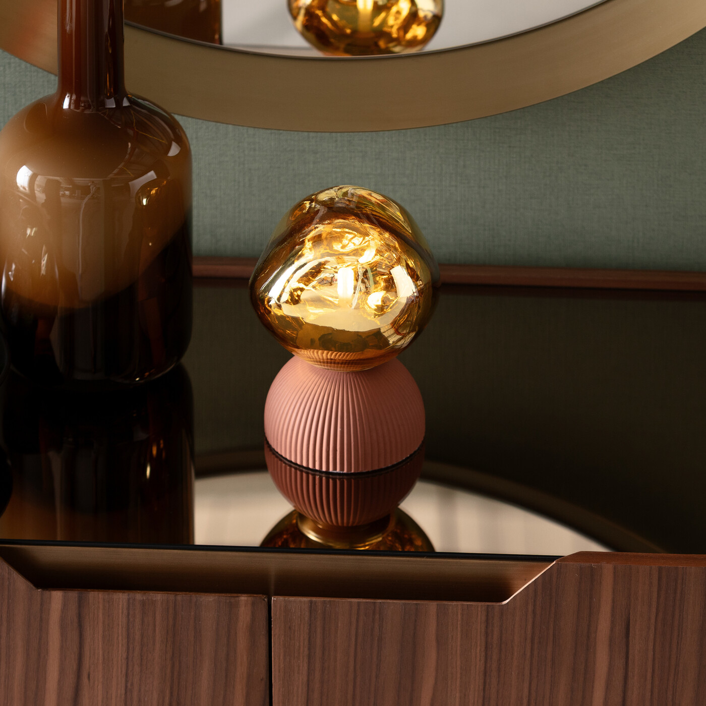Светильник настольный Magic Ball Gold 21cm от KARE Design