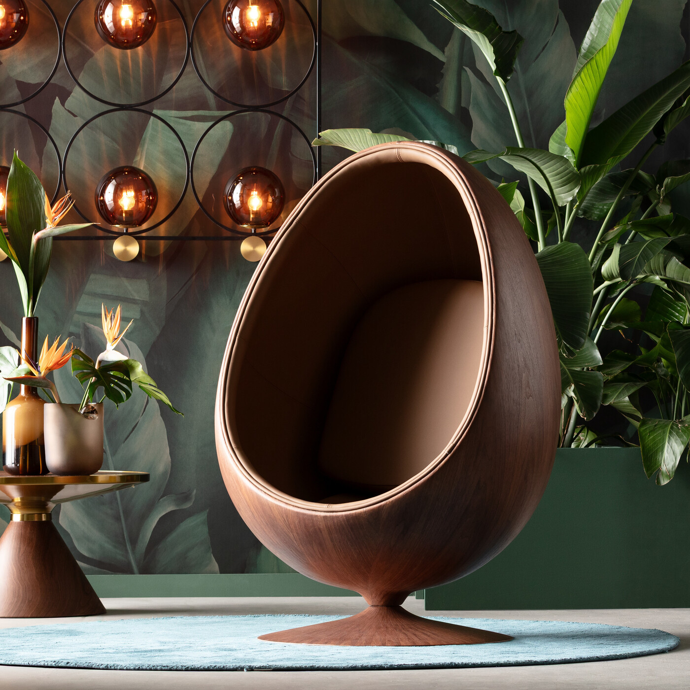 Кресло вращающееся Eye Ball Walnut от KARE Design