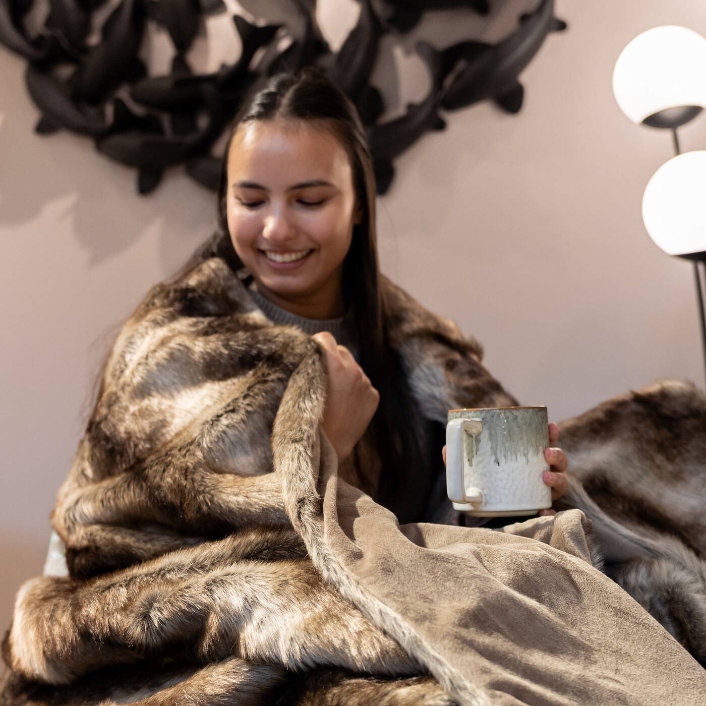 Покрывало Fur Stripes 140x200 см от KARE Design