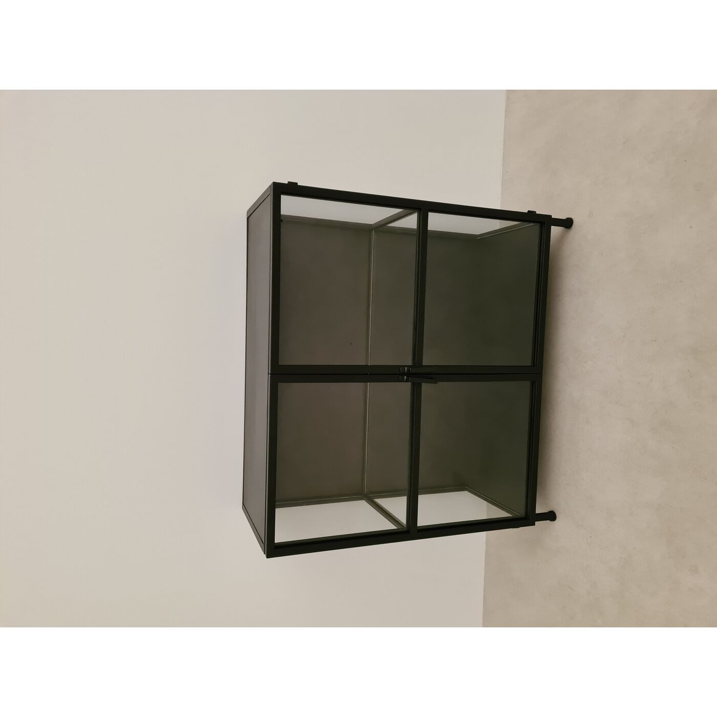 Шкаф-витрина Aurora Black 90x90 см от KARE Design