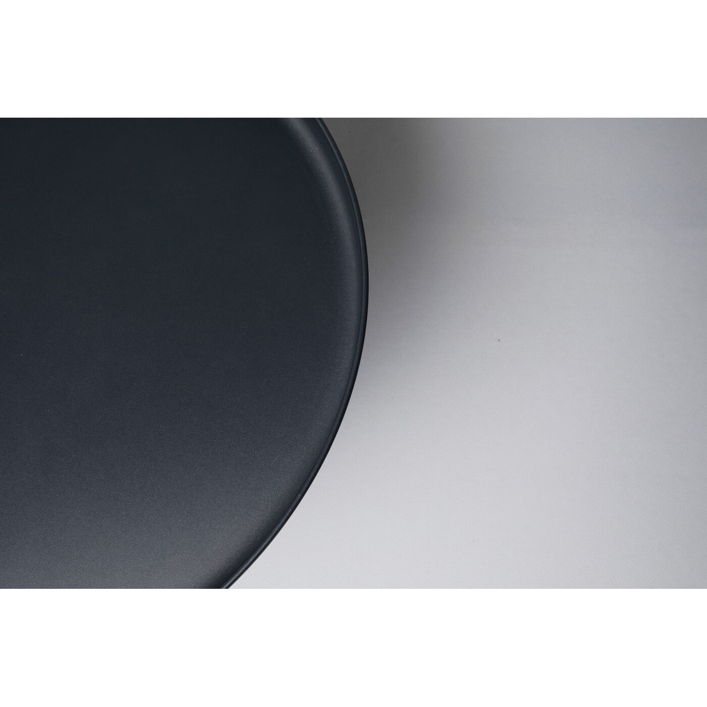 Стол приставной Bottiglia Smoke Ø 60 см от KARE Design