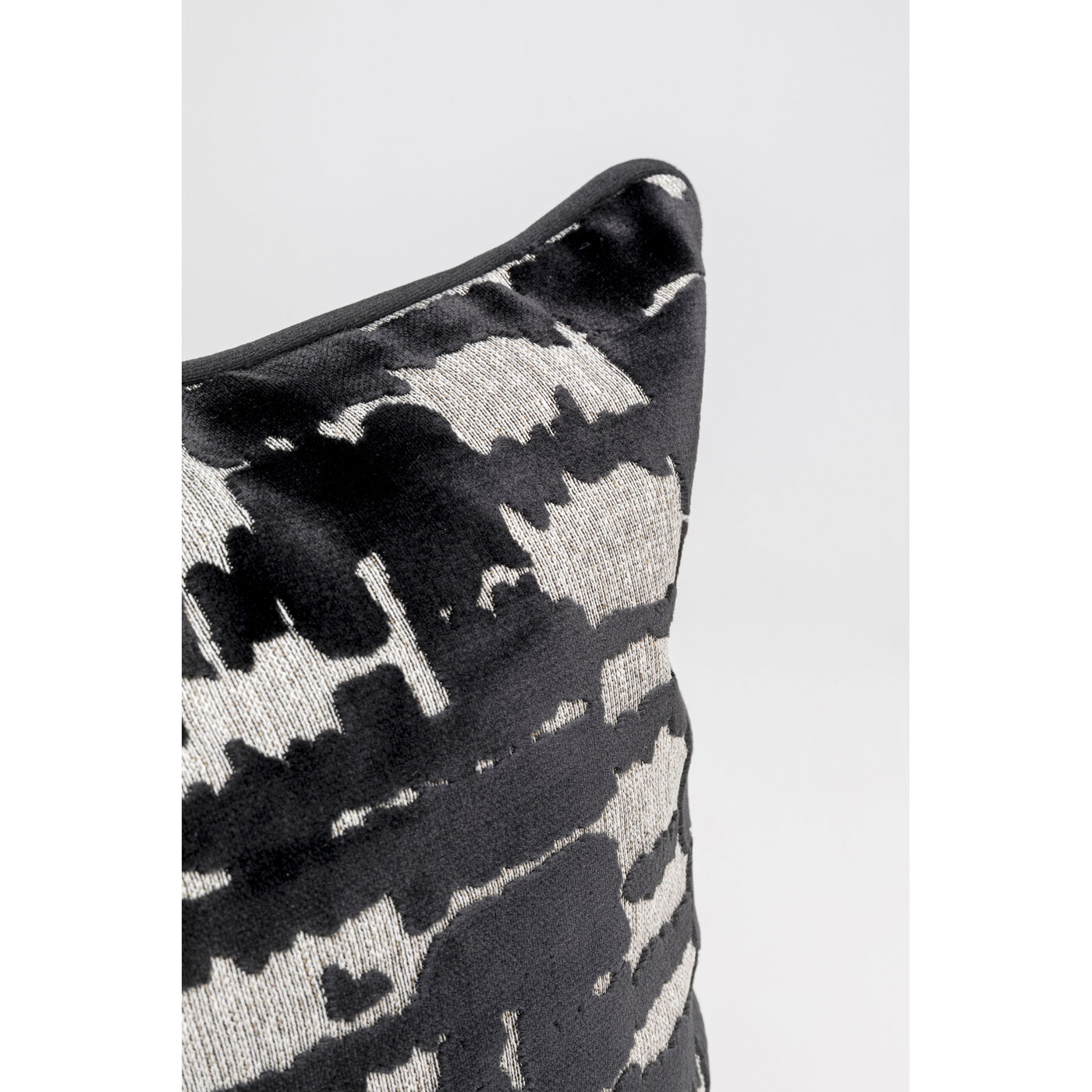 Подушка Boa «Боа» 45x45 см от KARE Design