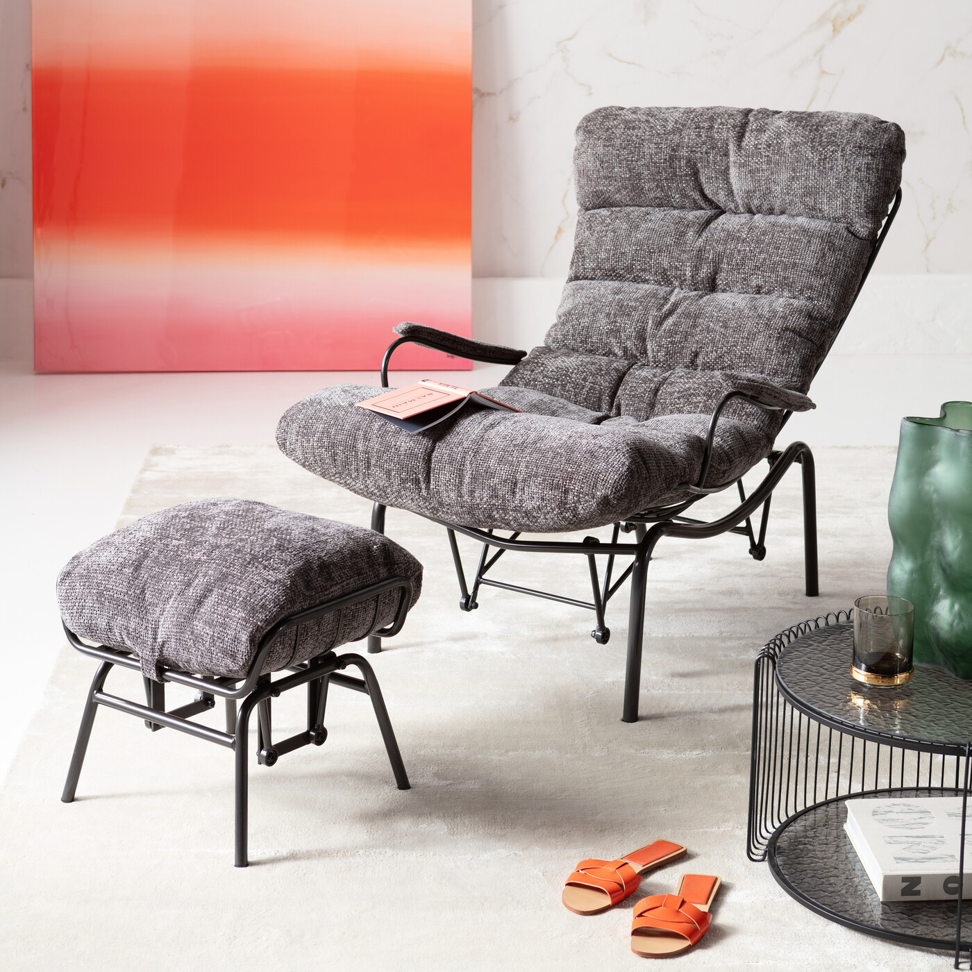 Кресло + Пуф Vienna Swing Grey от KARE Design