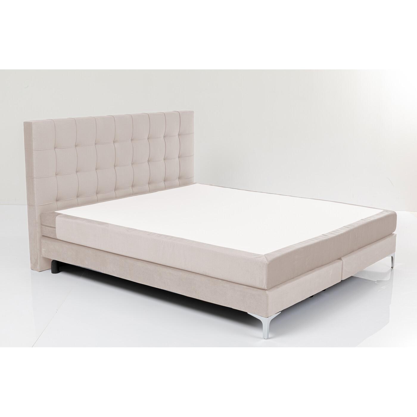 Кровать Boxspring с пружинным матрасом Benito Star Cream 180x200 см от KARE Design