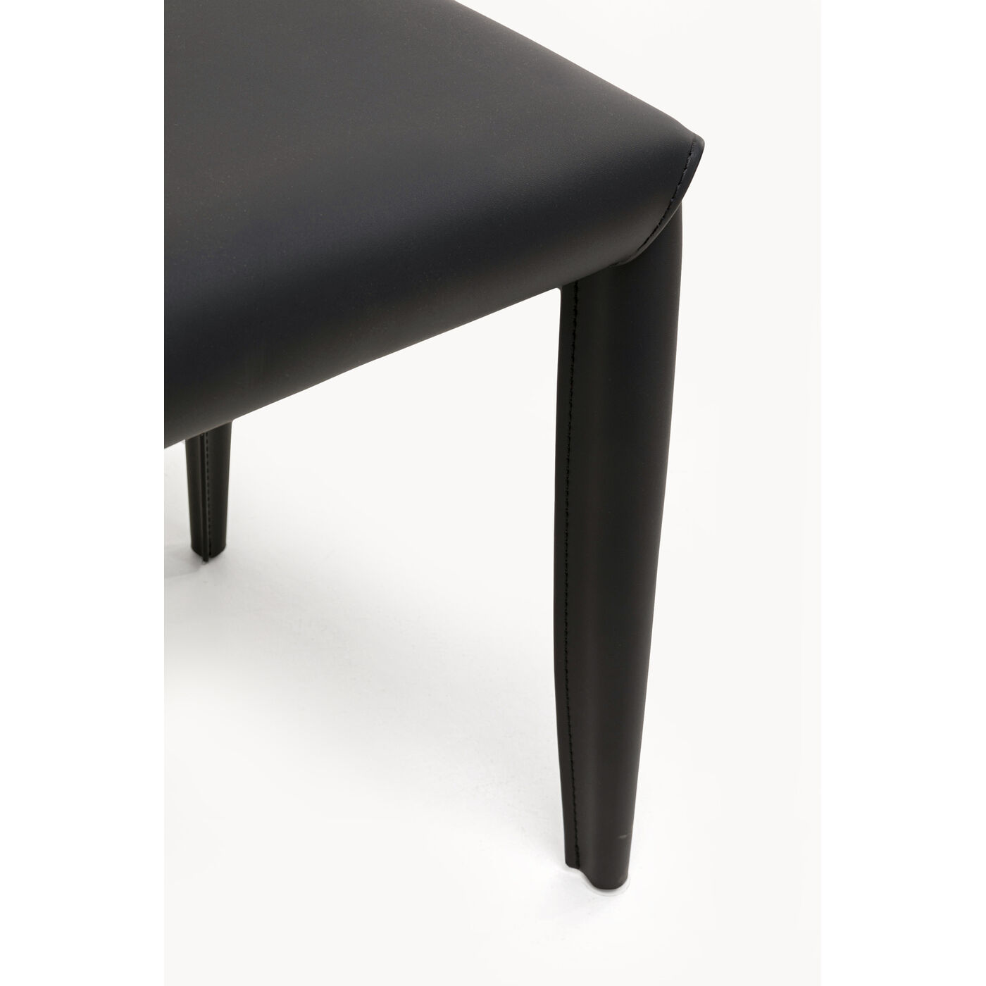 Пуф Monza Black от KARE Design