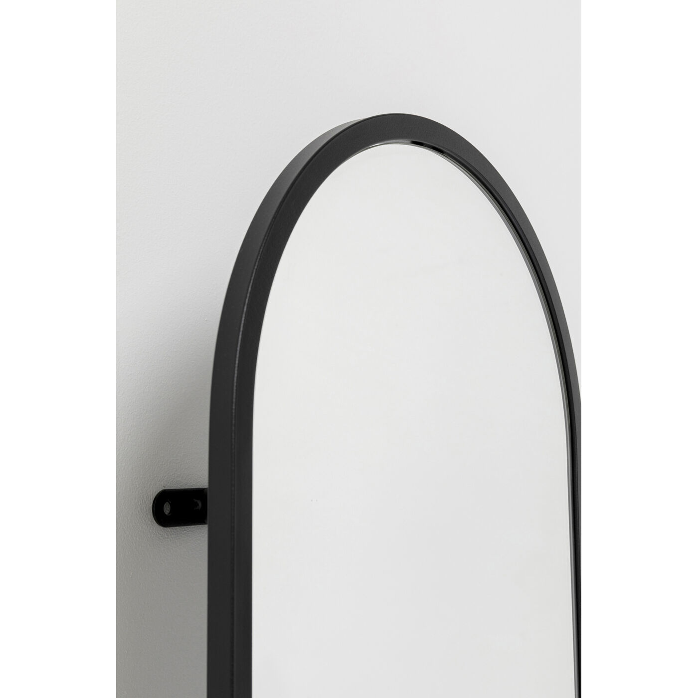 Зеркало настенное Alice 175x32 см от KARE Design
