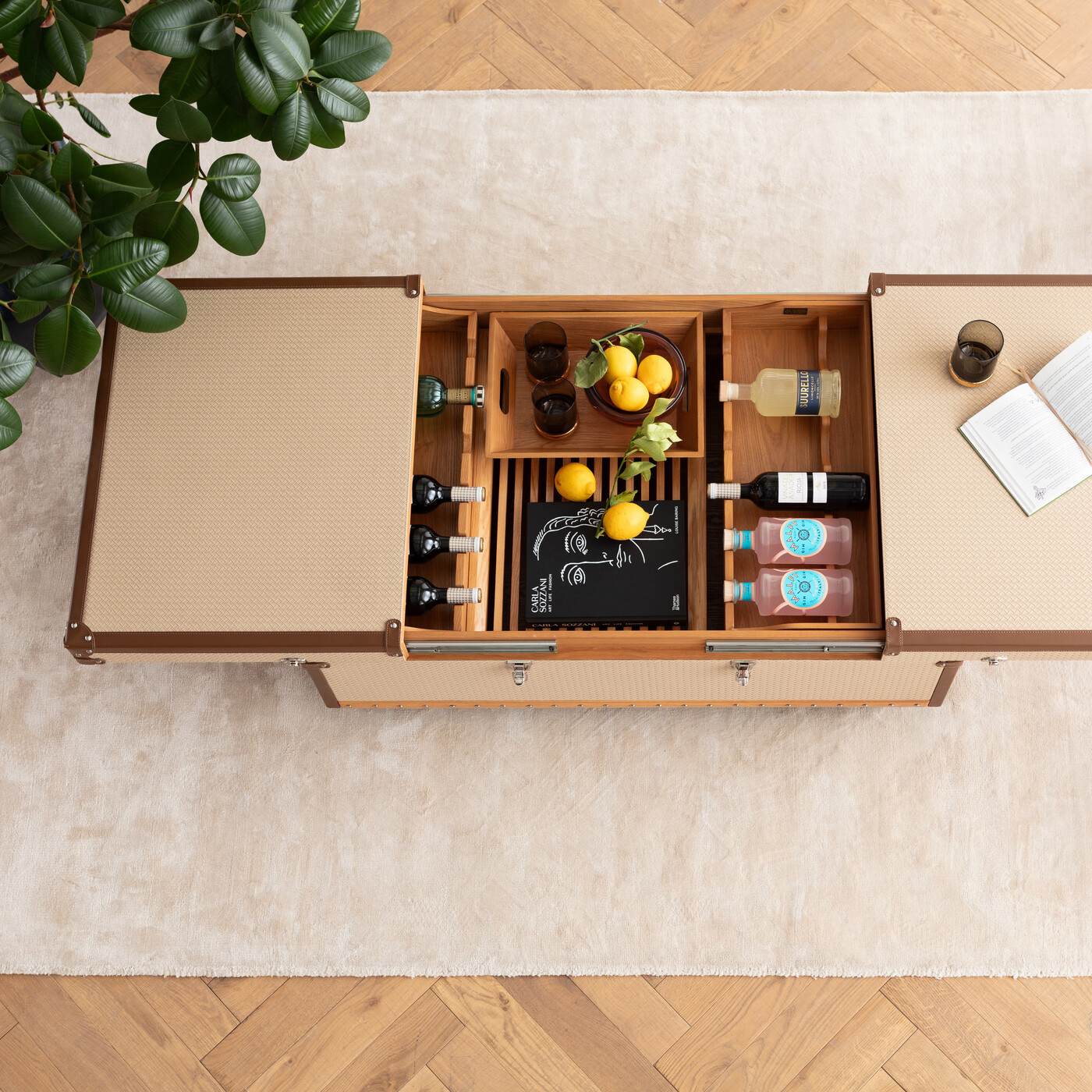 Стол кофейный с баром Globetrotter 120x75 см от KARE Design